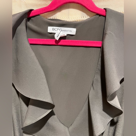 BCBG green romper - Picture 2 of 4